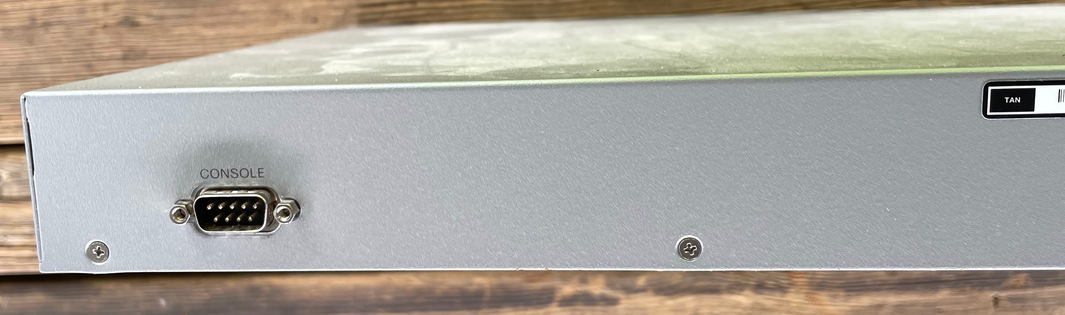 Cisco SG500-52P back console port