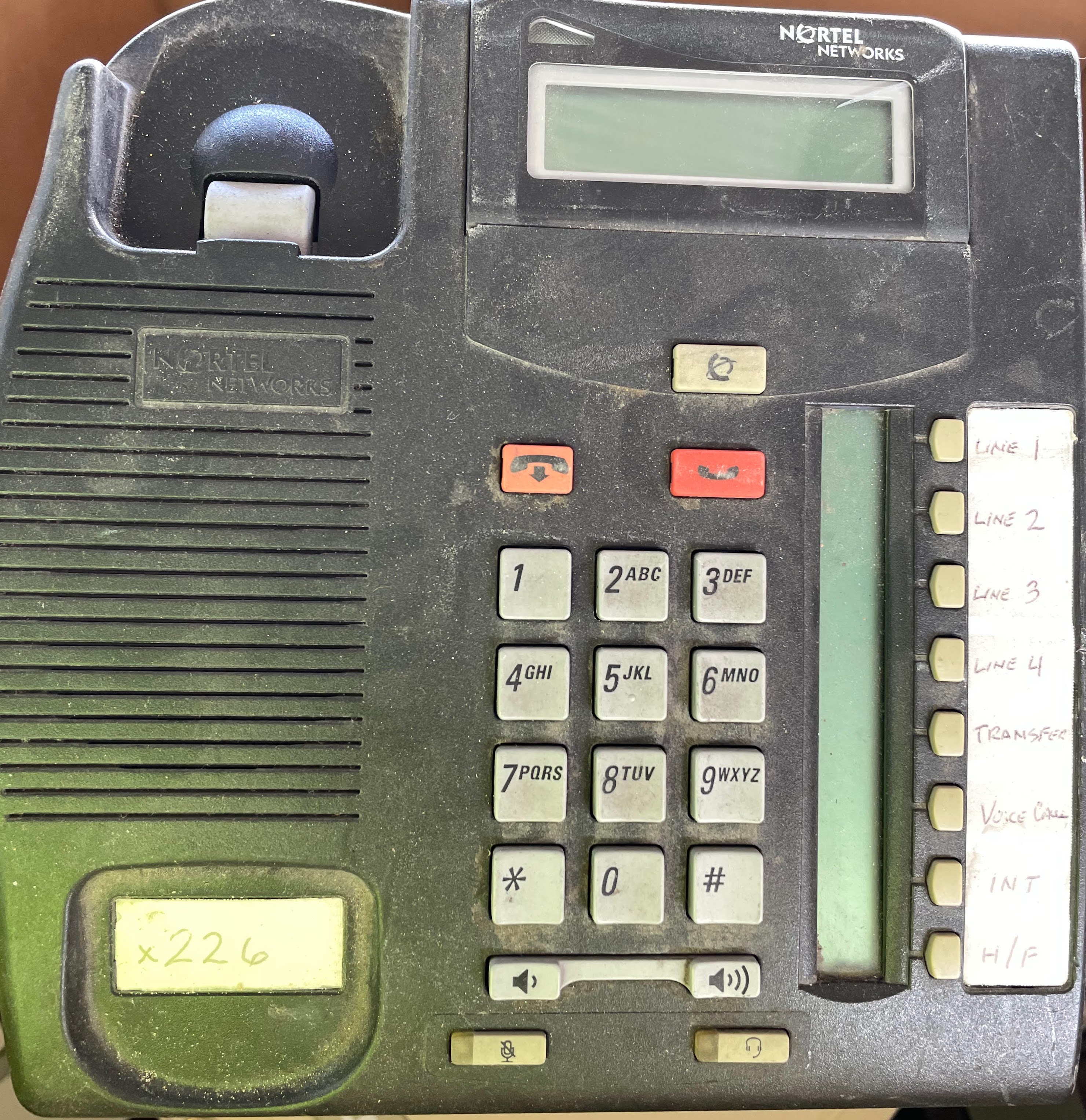 Nortel Networks T7208