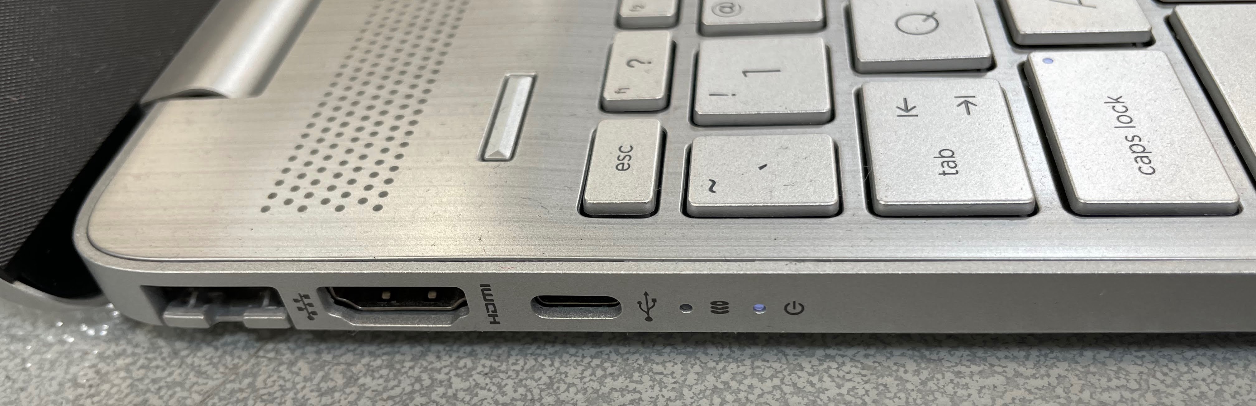 HP Laptop 15-er0056cl