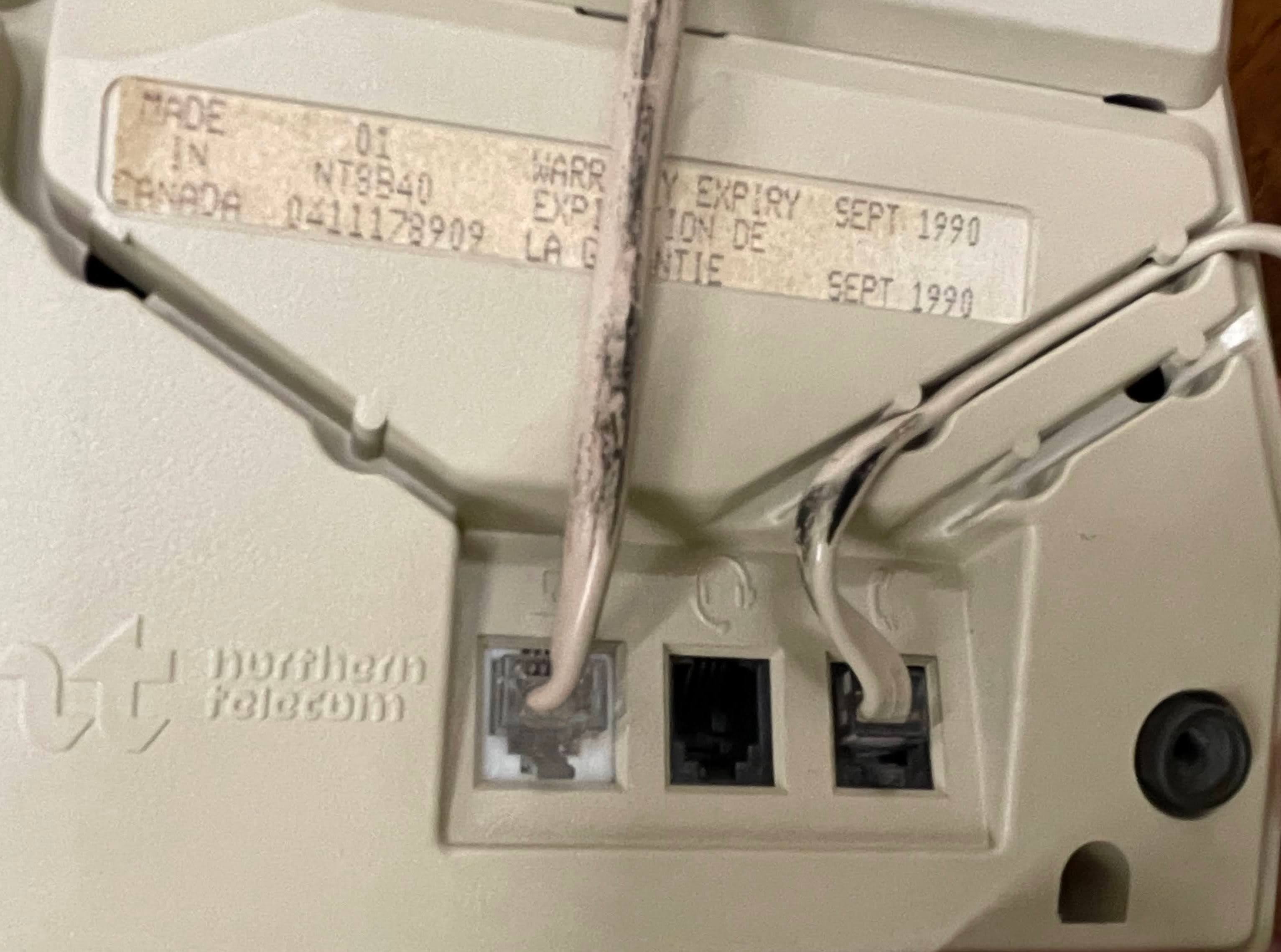 Nortel Meridian Phone back view