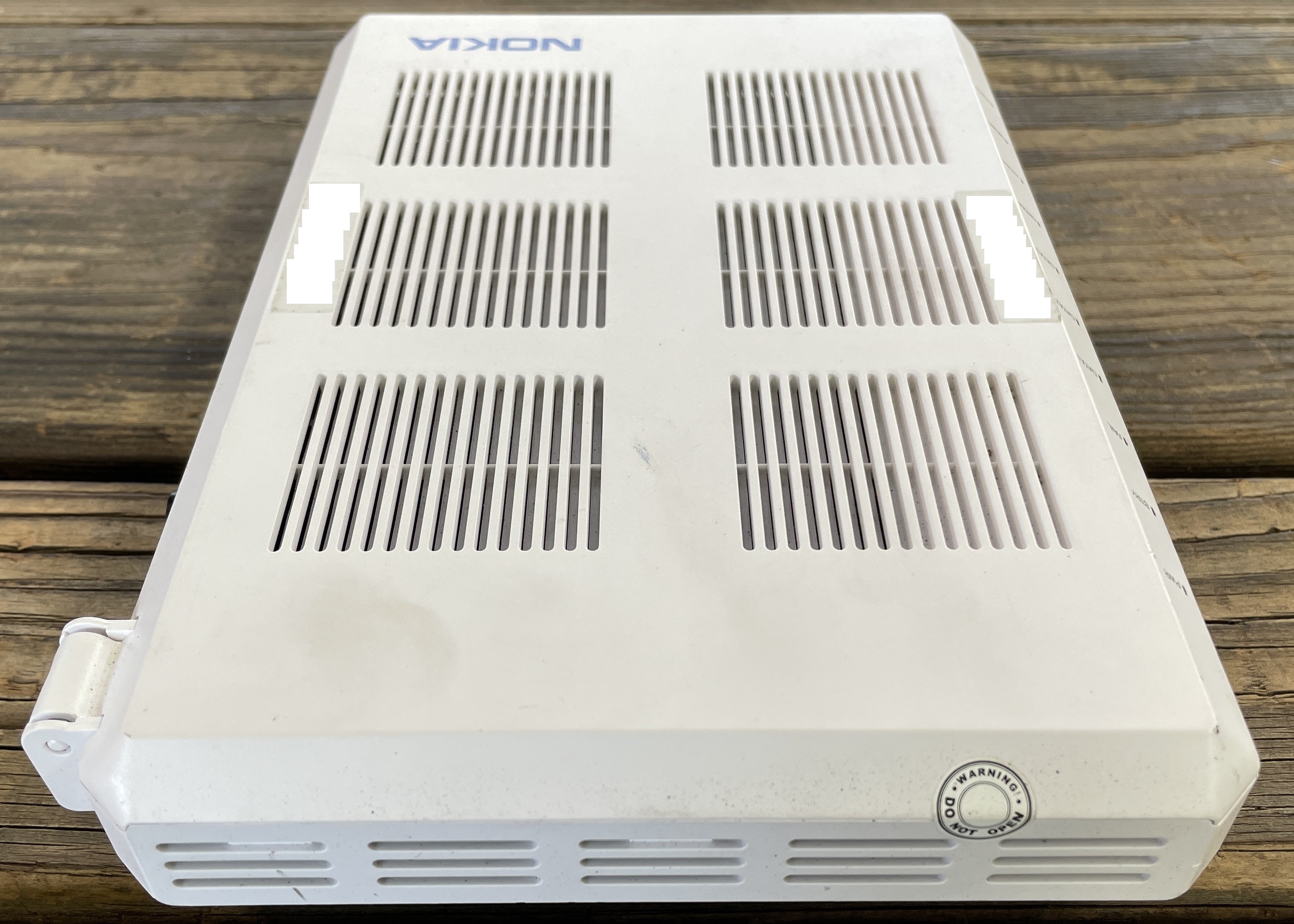 Nokia G-240G-A ONT alternate side view