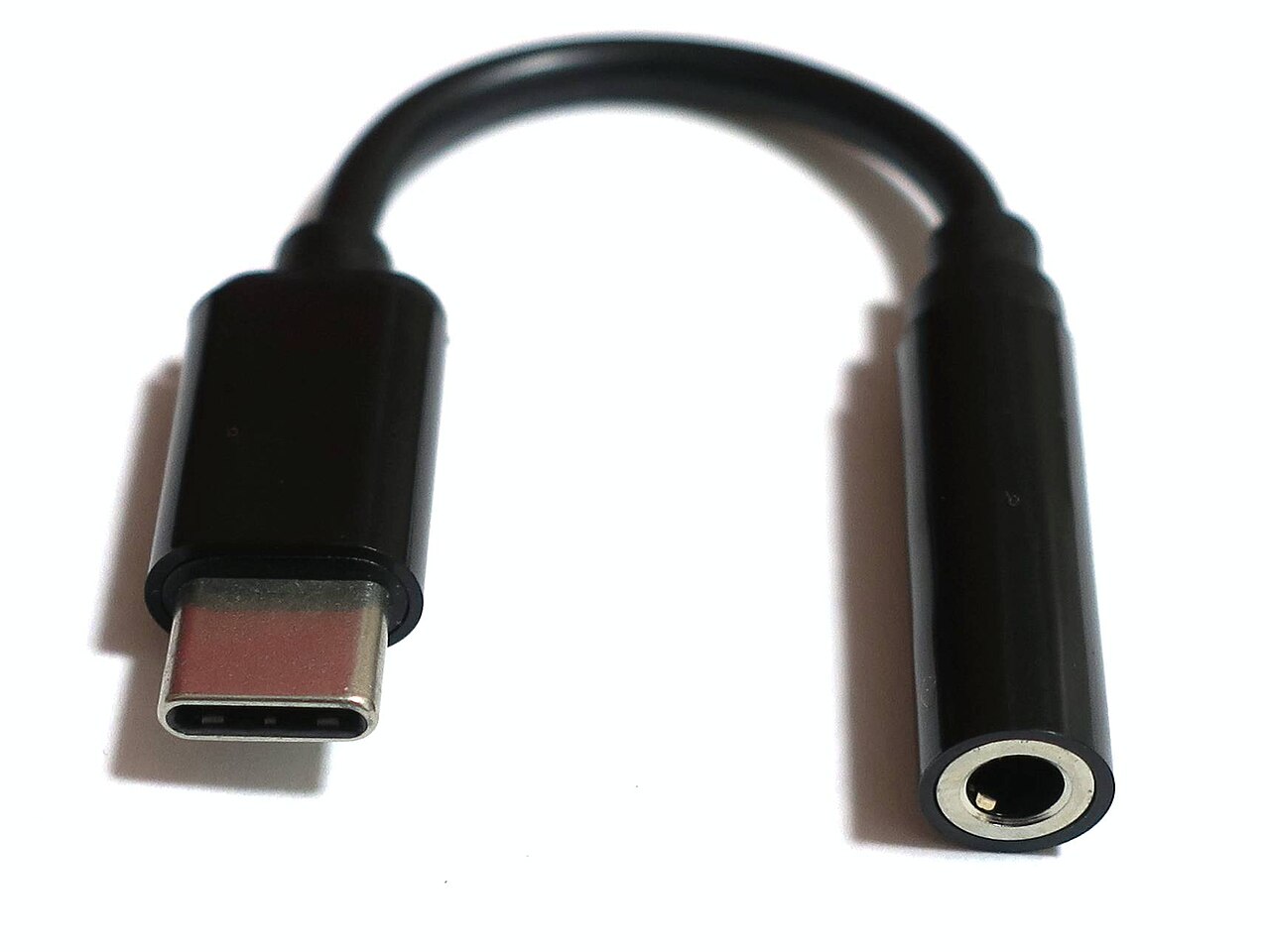 USB-C to 3.5mm adapter